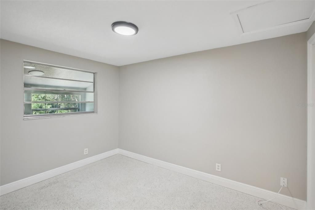 En Venta: $450,000 (4 camas, 0 baños, 1300 Pies cuadrados)