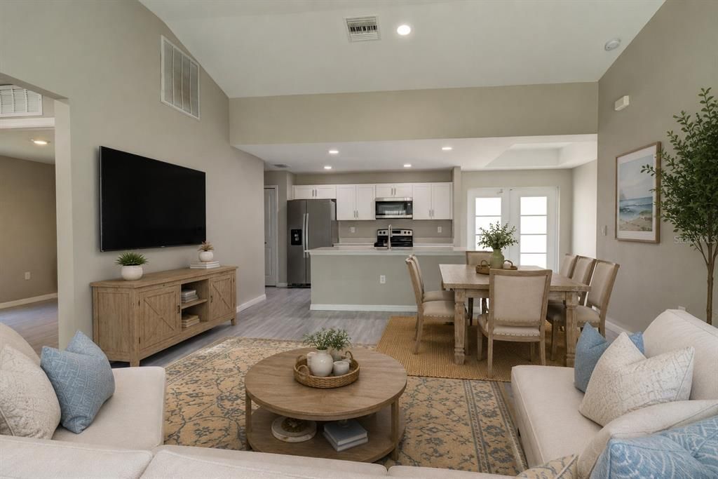 Activo con contrato: $299,900 (4 camas, 2 baños, 1553 Pies cuadrados)