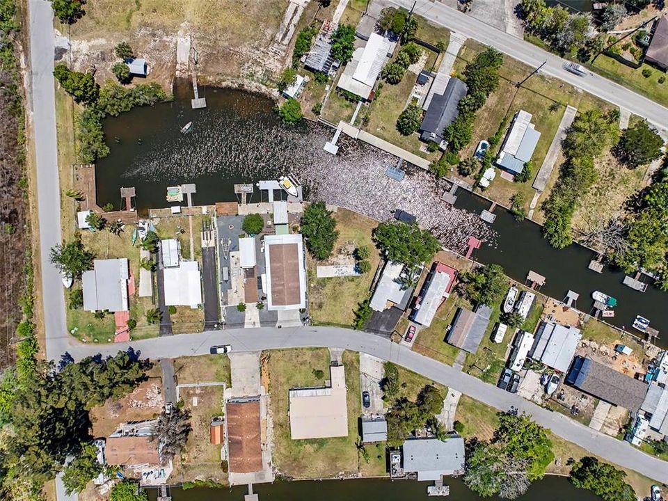 合同活跃: $159,000 (0.12 acres)