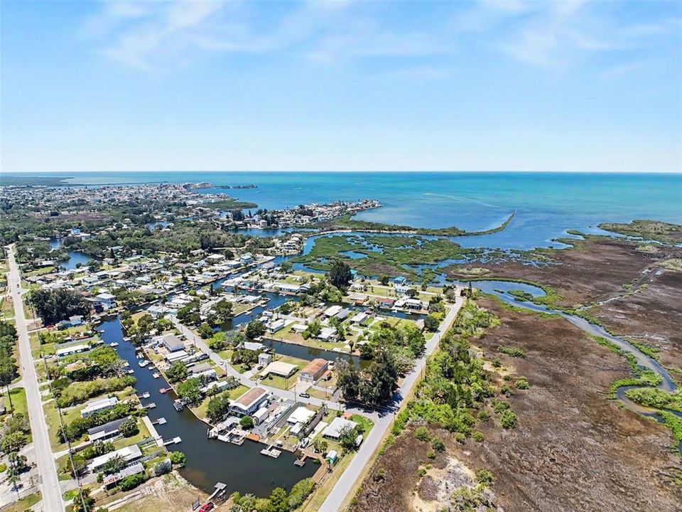 合同活跃: $159,000 (0.12 acres)
