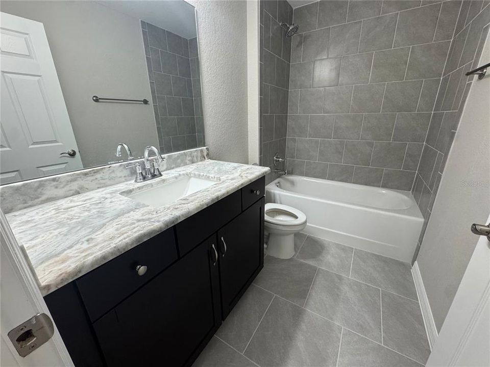 For Sale: $247,500 (3 beds, 2 baths, 1399 Square Feet)