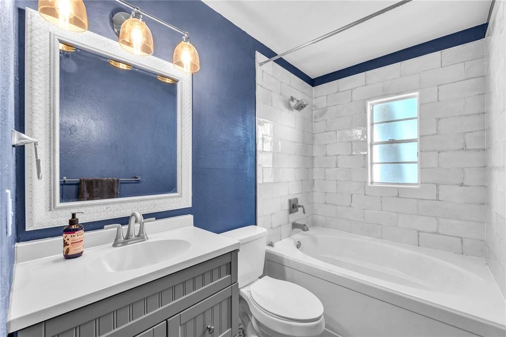 En Venta: $360,000 (3 camas, 2 baños, 1510 Pies cuadrados)
