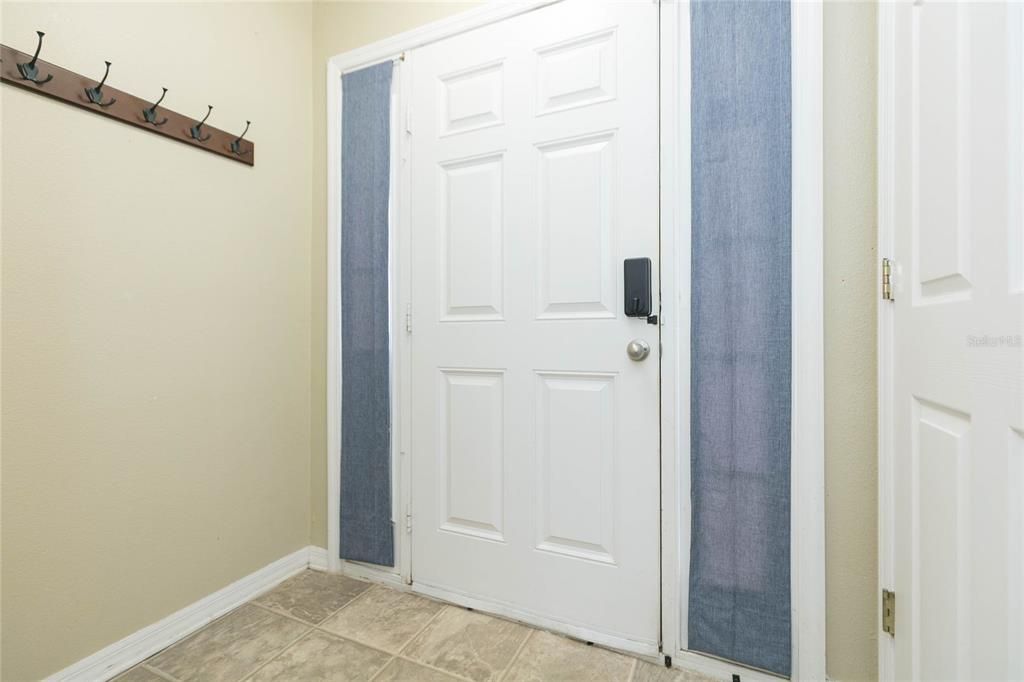 For Sale: $270,000 (3 beds, 2 baths, 1764 Square Feet)
