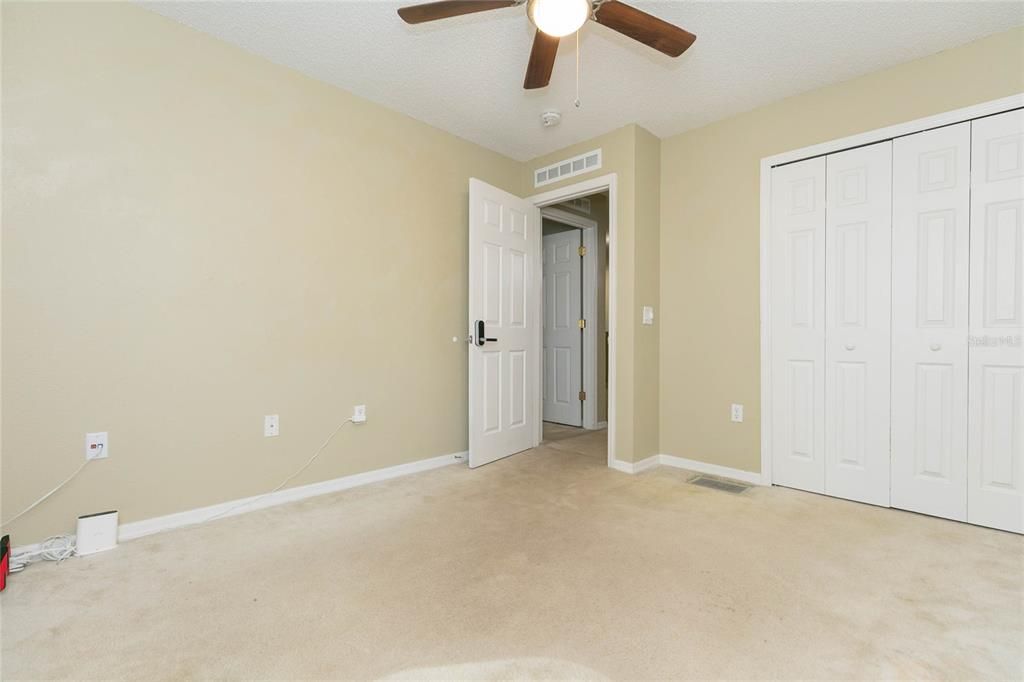 For Sale: $270,000 (3 beds, 2 baths, 1764 Square Feet)