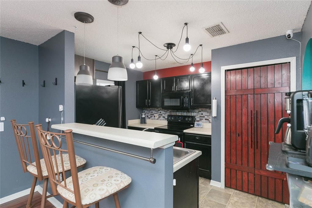For Sale: $270,000 (3 beds, 2 baths, 1764 Square Feet)