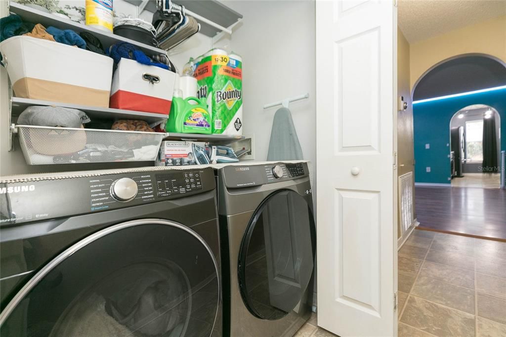 For Sale: $270,000 (3 beds, 2 baths, 1764 Square Feet)