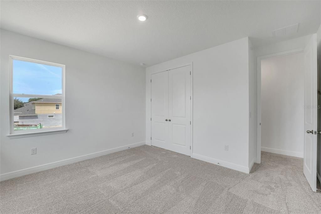 En Venta: $959,647 (6 camas, 4 baños, 3543 Pies cuadrados)