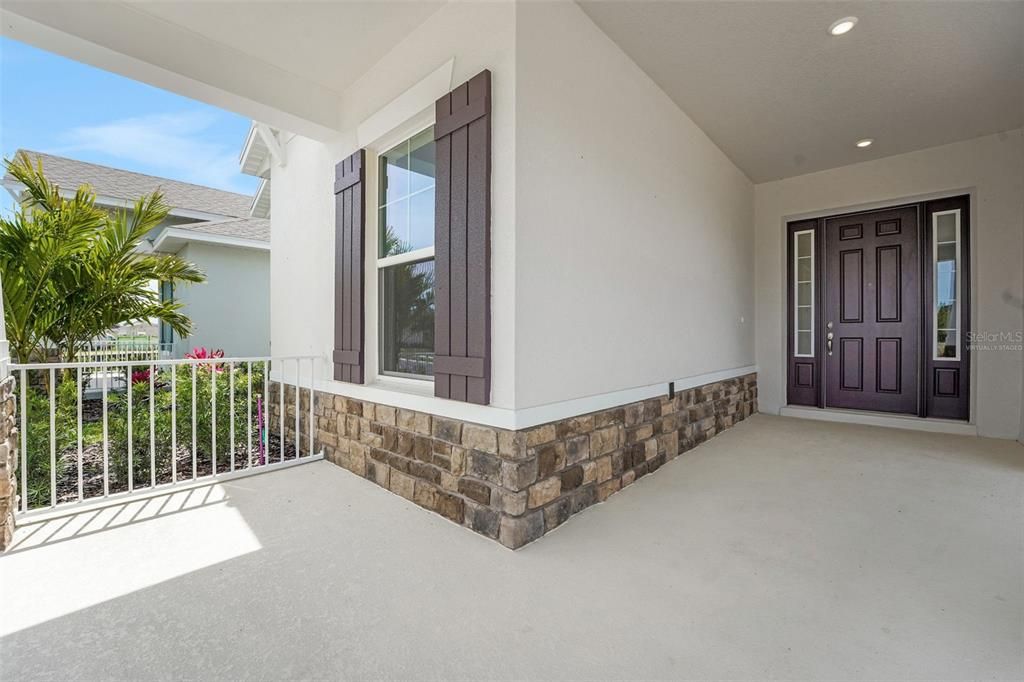 En Venta: $959,647 (6 camas, 4 baños, 3543 Pies cuadrados)