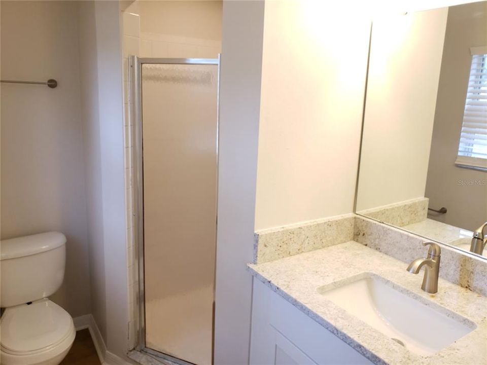 В аренду: $2,095 (3 спален, 2 ванн, 1200 Квадратных фут)