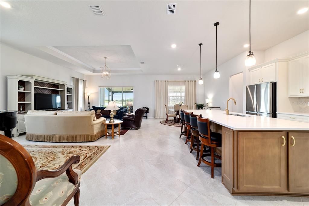 For Sale: $582,000 (3 beds, 3 baths, 2995 Square Feet)