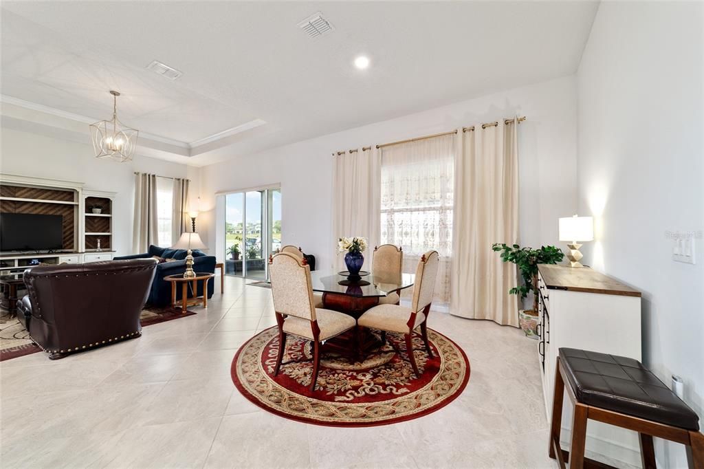 For Sale: $582,000 (3 beds, 3 baths, 2995 Square Feet)