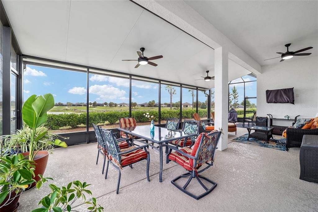 For Sale: $582,000 (3 beds, 3 baths, 2995 Square Feet)
