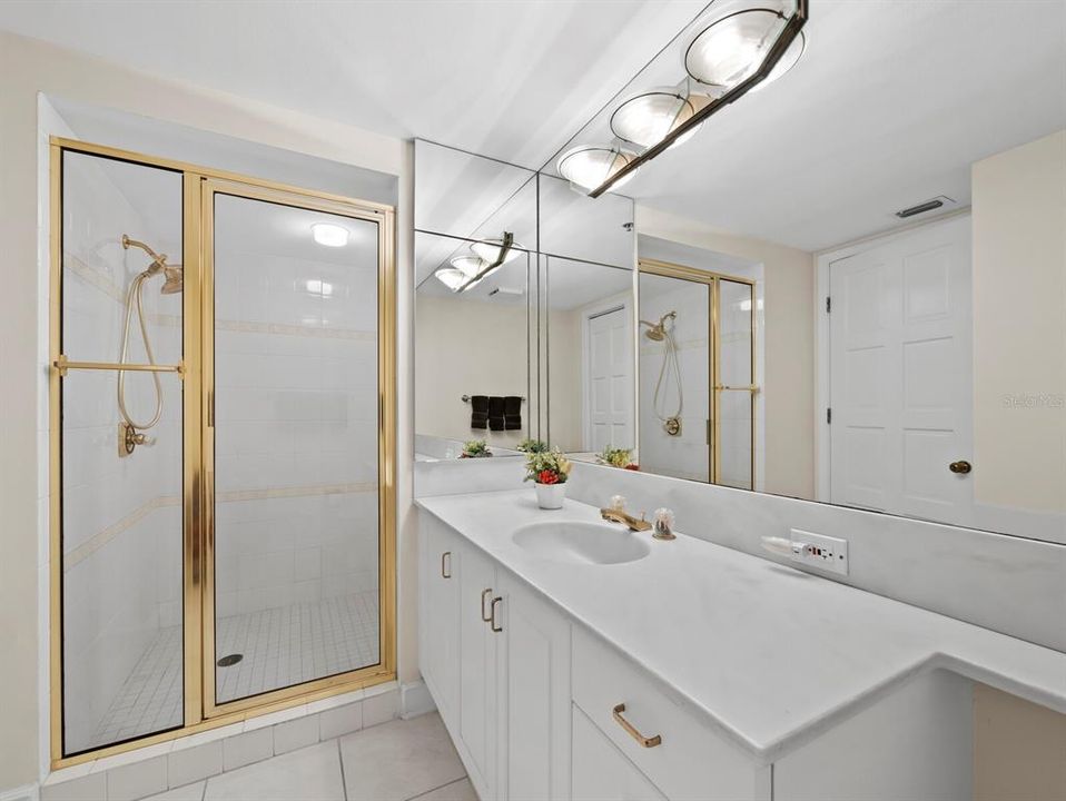 For Sale: $1,849,000 (3 beds, 3 baths, 3825 Square Feet)