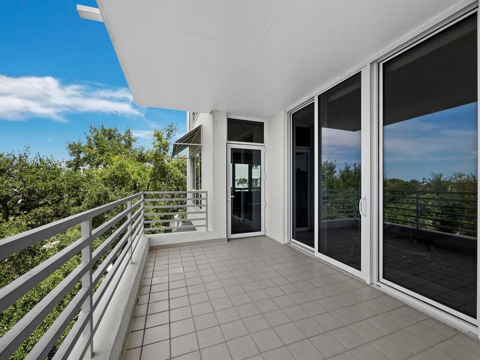 For Sale: $1,849,000 (3 beds, 3 baths, 3825 Square Feet)