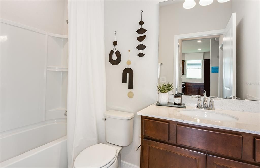 For Sale: $389,880 (2 beds, 2 baths, 1579 Square Feet)