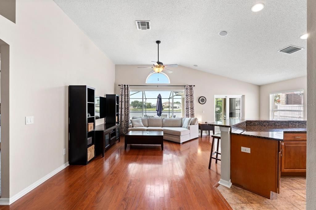 Active With Contract: $550,000 (3 beds, 2 baths, 1536 Square Feet)