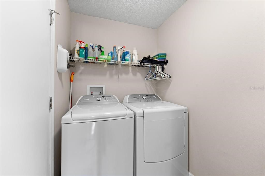 Active With Contract: $550,000 (3 beds, 2 baths, 1536 Square Feet)