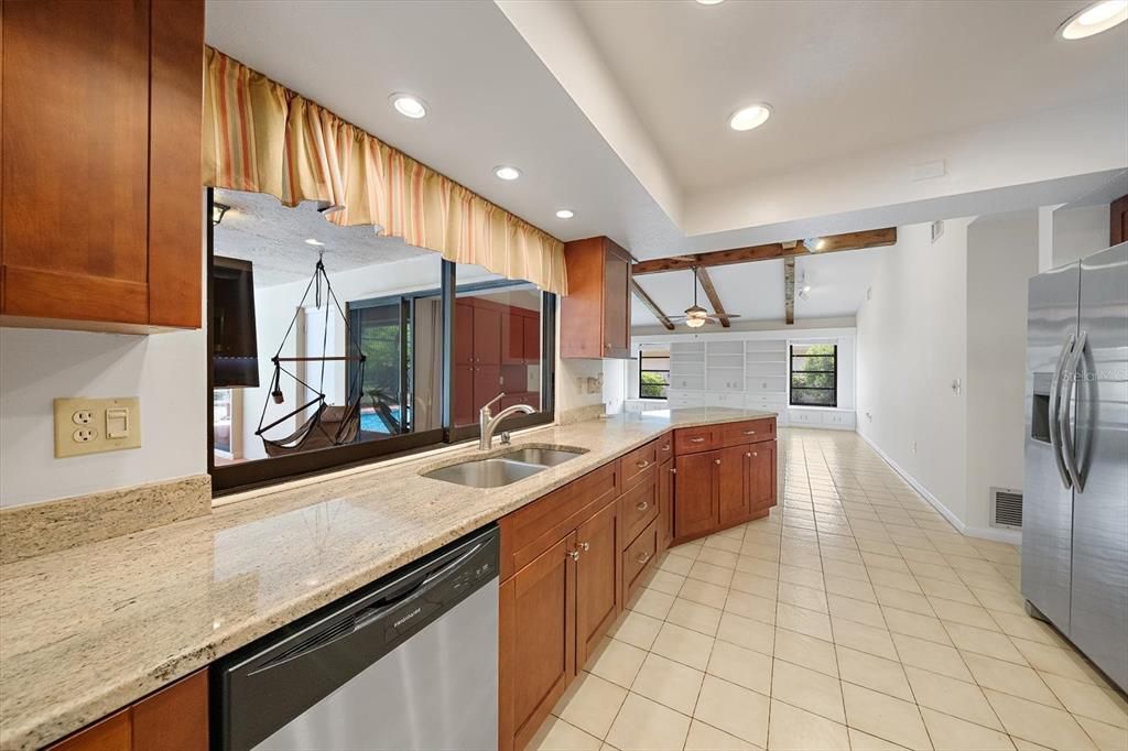 For Sale: $599,000 (3 beds, 2 baths, 2136 Square Feet)