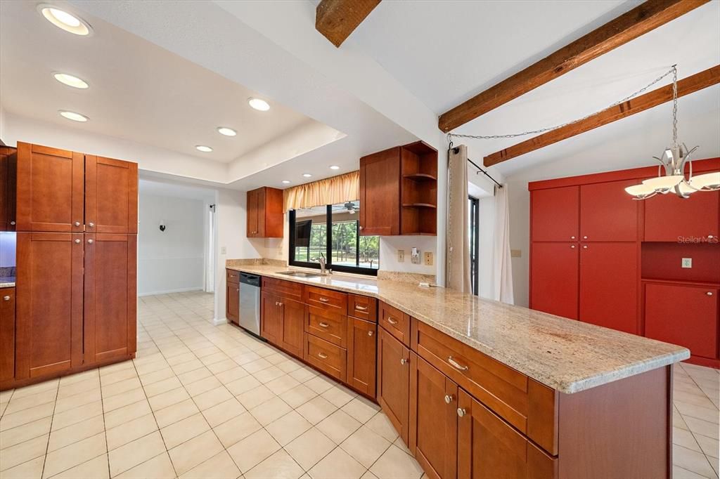 For Sale: $599,000 (3 beds, 2 baths, 2136 Square Feet)