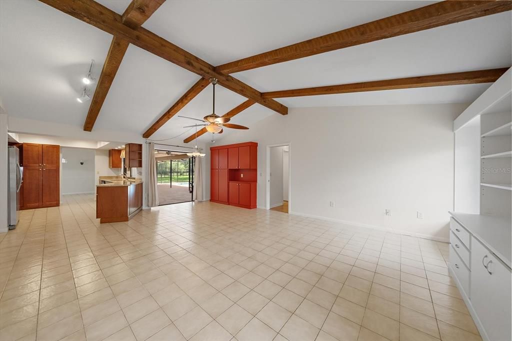 For Sale: $599,000 (3 beds, 2 baths, 2136 Square Feet)