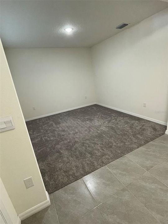 For Rent: $3,250 (5 beds, 3 baths, 2605 Square Feet)