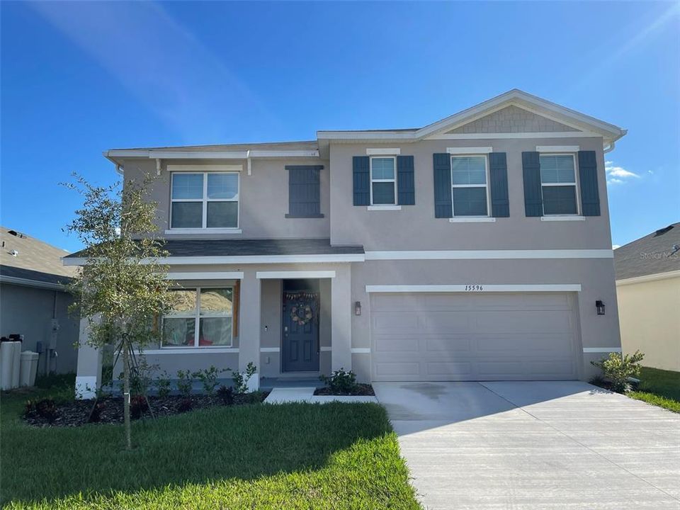 For Rent: $3,250 (5 beds, 3 baths, 2605 Square Feet)