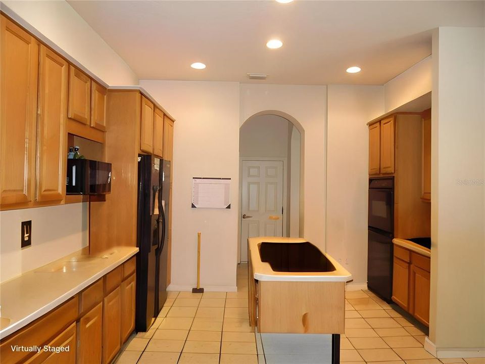 For Sale: $285,000 (3 beds, 2 baths, 2197 Square Feet)