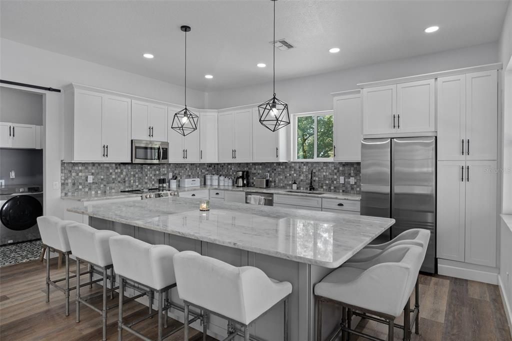 Active With Contract: $975,000 (3 beds, 3 baths, 2016 Square Feet)