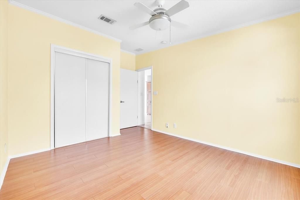 На продажу: $164,900 (3 спален, 2 ванн, 1740 Квадратных фут)