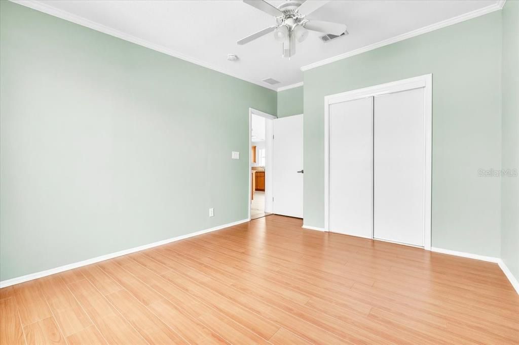 На продажу: $164,900 (3 спален, 2 ванн, 1740 Квадратных фут)
