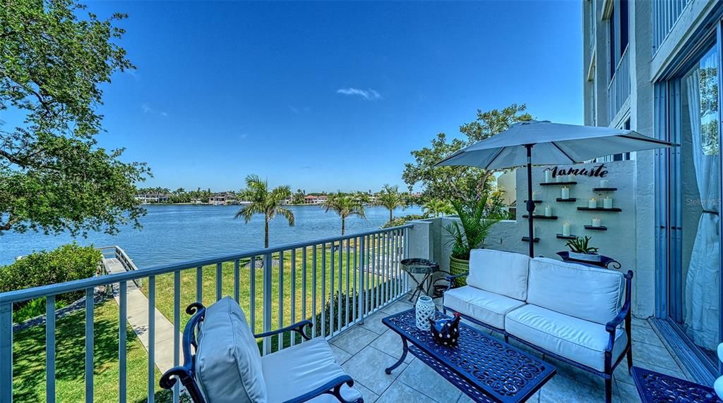For Rent: $12,000 (2 beds, 2 baths, 1389 Square Feet)
