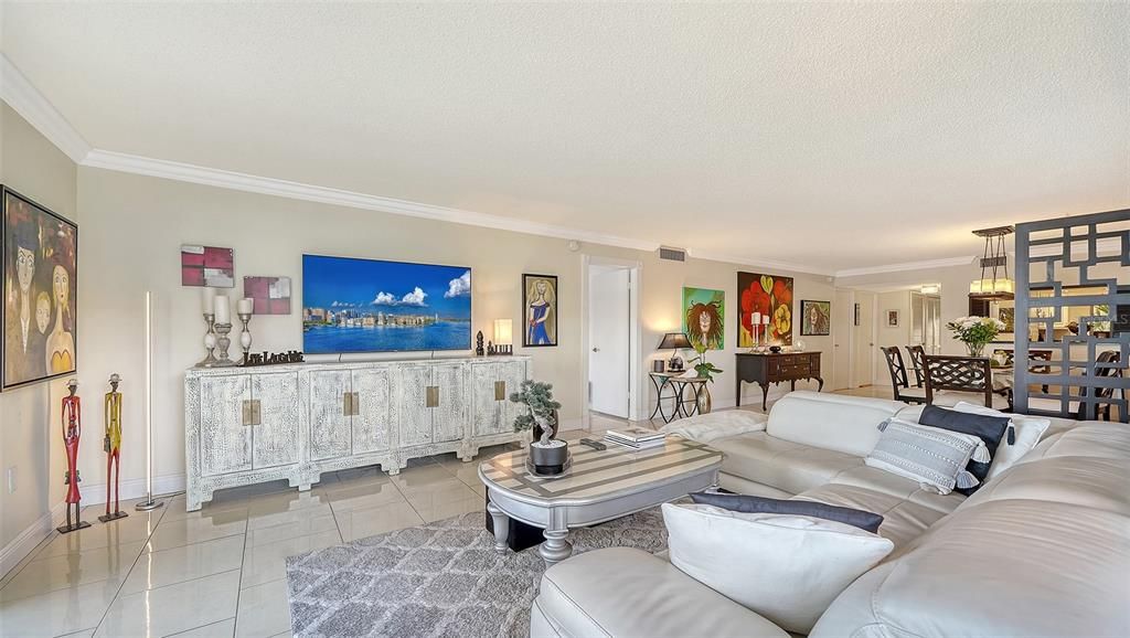 For Rent: $12,000 (2 beds, 2 baths, 1389 Square Feet)