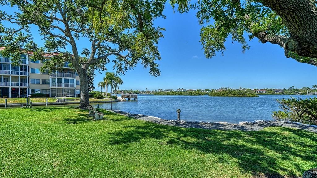 For Rent: $12,000 (2 beds, 2 baths, 1389 Square Feet)