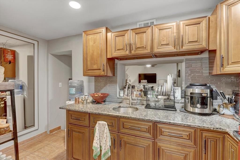 For Sale: $2,250,000 (5 beds, 5 baths, 3599 Square Feet)