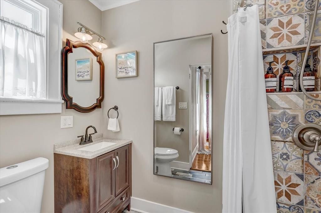 For Sale: $2,250,000 (5 beds, 5 baths, 3599 Square Feet)