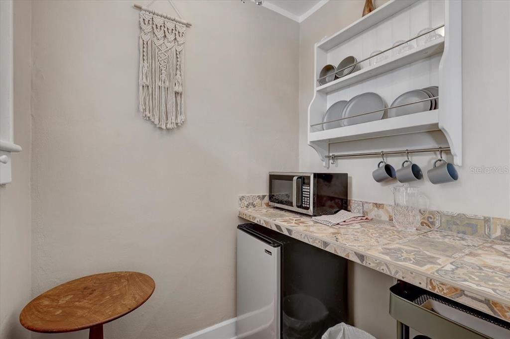For Sale: $2,250,000 (5 beds, 5 baths, 3599 Square Feet)