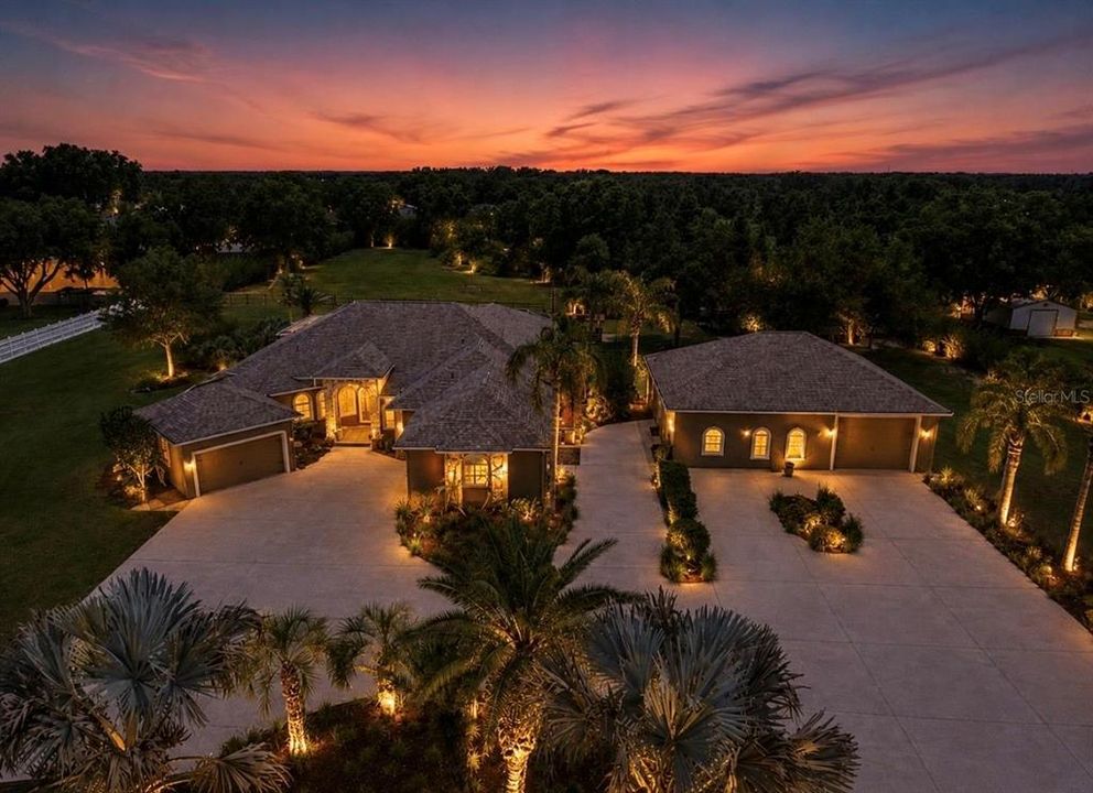 Recently Sold: $1,100,000 (3 beds, 4 baths, 3263 Square Feet)