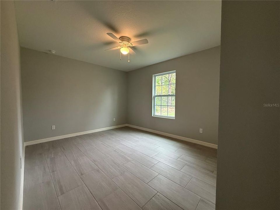 Active With Contract: $209,900 (3 beds, 2 baths, 1232 Square Feet)