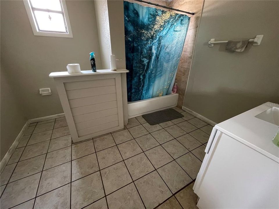 For Sale: $204,900 (2 beds, 0 baths, 1080 Square Feet)