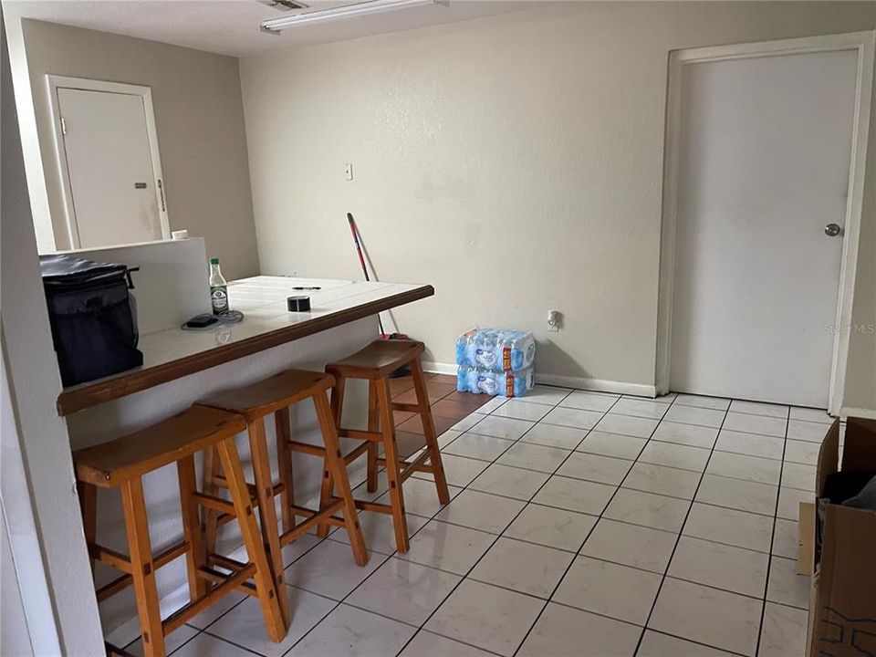 For Sale: $204,900 (2 beds, 0 baths, 1080 Square Feet)