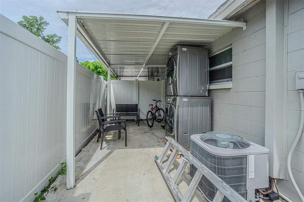 Activo con contrato: $929,900 (5184 camas, 0 baños, 2592 Pies cuadrados)