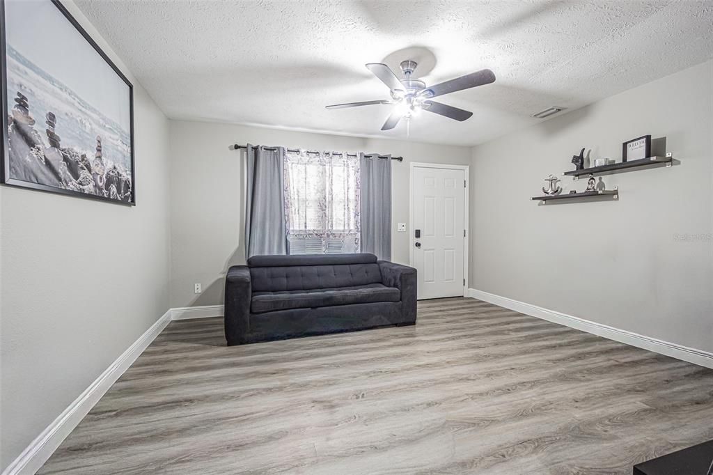 Activo con contrato: $929,900 (5184 camas, 0 baños, 2592 Pies cuadrados)