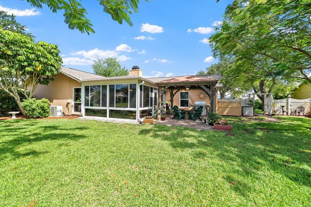 En Venta: $675,000 (3 camas, 2 baños, 1891 Pies cuadrados)