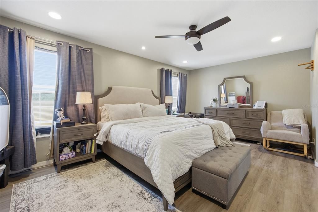 En Venta: $279,900 (3 camas, 2 baños, 1879 Pies cuadrados)
