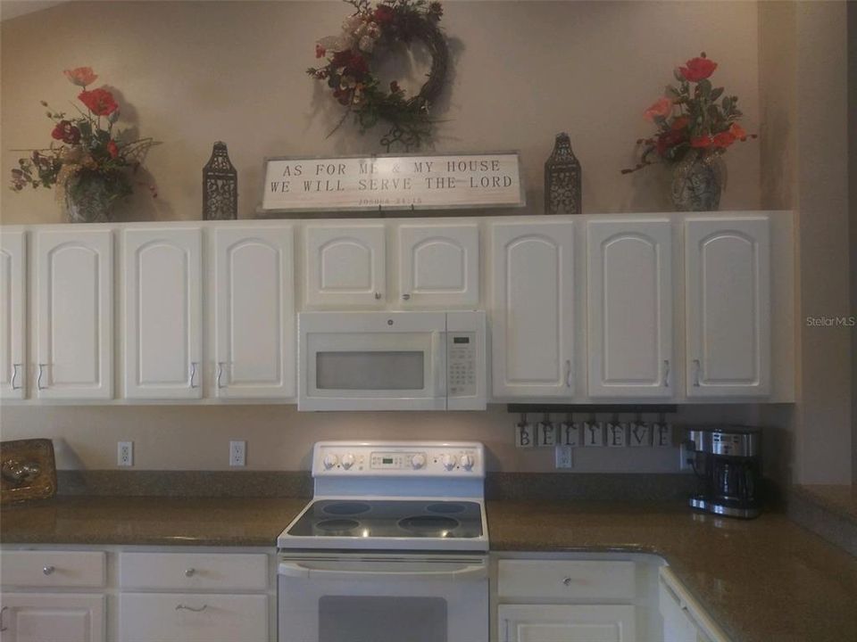 For Rent: $2,250 (2 beds, 2 baths, 1552 Square Feet)