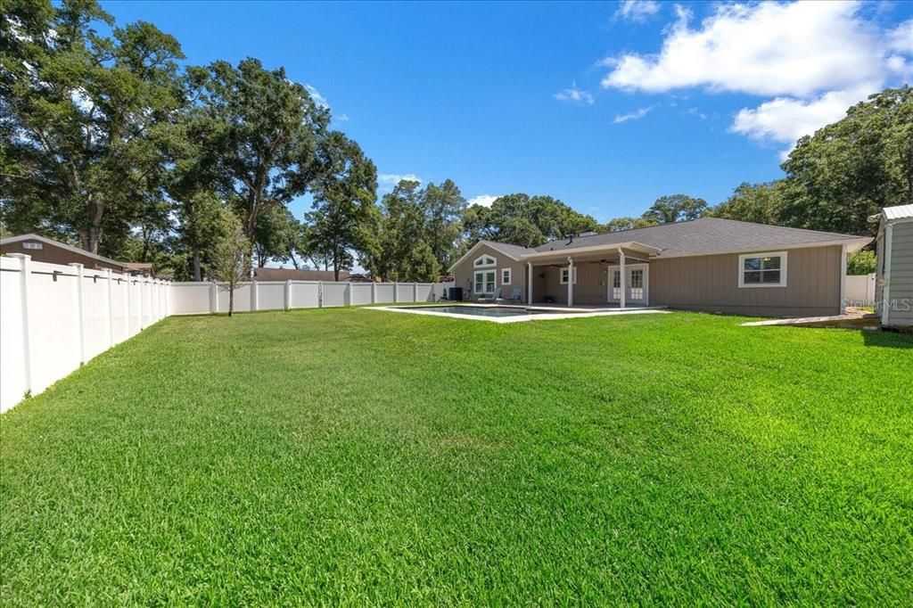 For Sale: $414,000 (3 beds, 2 baths, 1702 Square Feet)