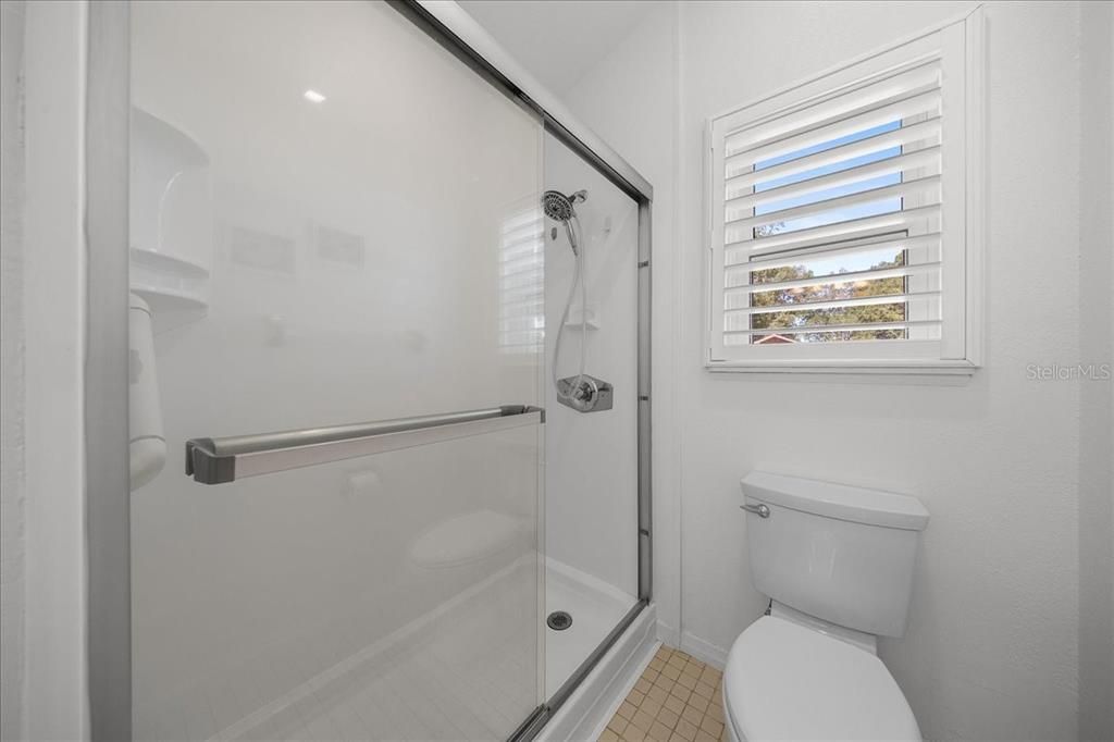 For Sale: $414,000 (3 beds, 2 baths, 1702 Square Feet)