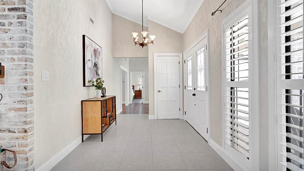 Active With Contract: $975,000 (6 beds, 4 baths, 3493 Square Feet)