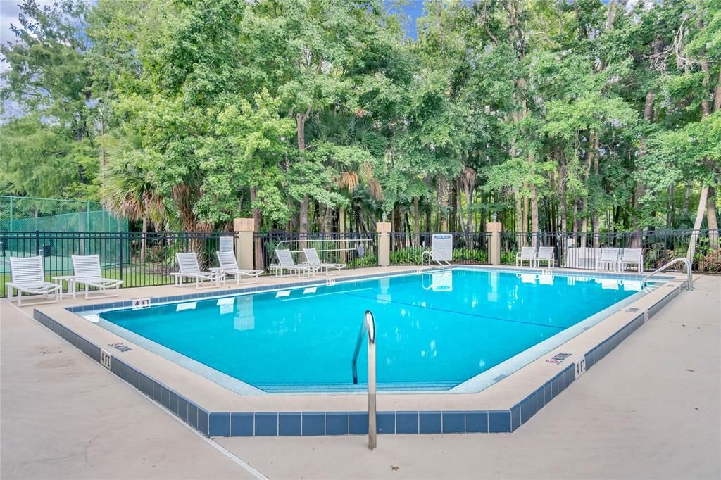 Active With Contract: $975,000 (6 beds, 4 baths, 3493 Square Feet)