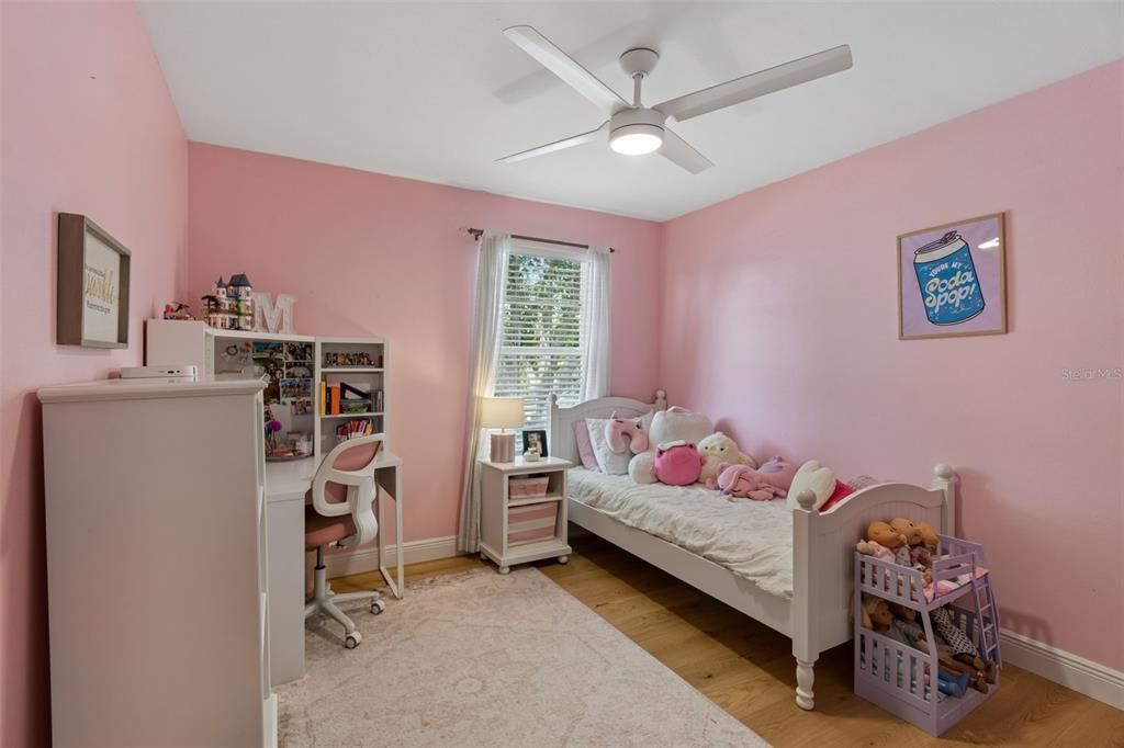 For Sale: $669,000 (5 beds, 4 baths, 2768 Square Feet)